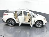 Thumbnail of 2017 White Nissan Murano