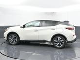 Thumbnail of 2017 White Nissan Murano