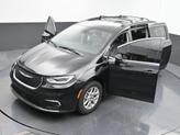 Thumbnail of 2022 Brilliant Black Crystal Pearlcoat Chrysler Pacifica
