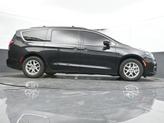 Thumbnail of 2022 Brilliant Black Crystal Pearlcoat Chrysler Pacifica