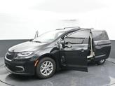 Thumbnail of 2022 Brilliant Black Crystal Pearlcoat Chrysler Pacifica