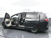 Thumbnail of 2022 Brilliant Black Crystal Pearlcoat Chrysler Pacifica