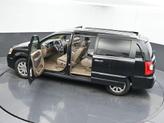 Thumbnail of 2016 Brilliant Black Crystal Pearlcoat Chrysler Town & Country