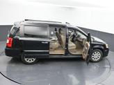 Thumbnail of 2016 Brilliant Black Crystal Pearlcoat Chrysler Town & Country