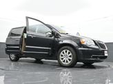 Thumbnail of 2016 Brilliant Black Crystal Pearlcoat Chrysler Town & Country