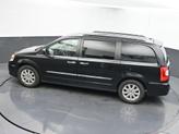 Thumbnail of 2016 Brilliant Black Crystal Pearlcoat Chrysler Town & Country