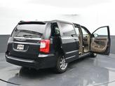 Thumbnail of 2016 Brilliant Black Crystal Pearlcoat Chrysler Town & Country