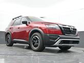 Thumbnail of 2024 2t Red Blk Roof Nissan Pathfinder