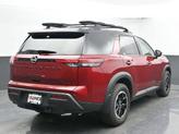 Thumbnail of 2024 2t Red Blk Roof Nissan Pathfinder