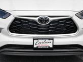 Thumbnail of 2022 White Toyota Highlander