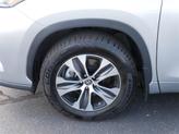 Thumbnail of 2023 Celestial Silver Metallic Toyota Highlander