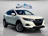 Photo of 2022 Pearl White Tricoat Nissan Rogue Sport
