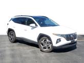 Photo of 2024 White Pearl Hyundai TUCSON