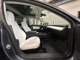 Thumbnail of 2019 Deep Blue Metallic Tesla Model 3