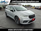 Photo of 2026 Silver Mist Clearcoat Chrysler Pacifica