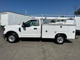 Thumbnail of 2018 Oxford White Ford F-350