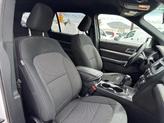 Thumbnail of 2019 Oxford White Ford Explorer
