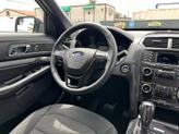 Thumbnail of 2019 Oxford White Ford Explorer