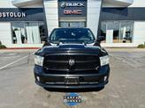 Thumbnail of 2016 Brilliant Black Crystal Pearlcoat RAM 1500