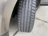 Thumbnail of 2013 Mineral Gray Metallic Ford Edge