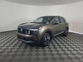 Thumbnail of 2025 Canyon Bronze M Nissan Kicks