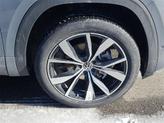 Thumbnail of 2025 Pure Gray Volkswagen Atlas