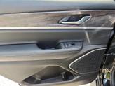 Thumbnail of 2022 Diamond Black Crystal Pearlcoat Jeep Grand Cherokee L