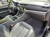 Thumbnail of 2022 Diamond Black Crystal Pearlcoat Jeep Grand Cherokee L