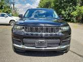 Thumbnail of 2022 Diamond Black Crystal Pearlcoat Jeep Grand Cherokee L