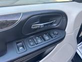 Thumbnail of 2016 Billet Silver Metallic Clearcoat Chrysler Town & Country