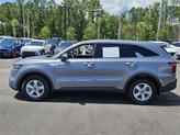 Thumbnail of 2023 Everlasting Silver Kia Sorento