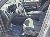 Thumbnail of 2023 Everlasting Silver Kia Sorento