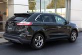 Thumbnail of 2022 Green Ford Edge