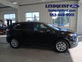 Photo of 2022 Agate Black Metallic Ford Edge
