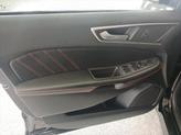 Thumbnail of 2022 Agate Black Metallic Ford Edge