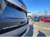 Thumbnail of 2024 Onyx Black GMC Yukon