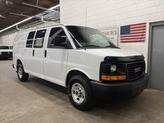 Photo of 2014 Summit White GMC Savana 2500