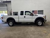 Thumbnail of 2013 Oxford White Ford F-350