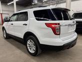 Thumbnail of 2015 Oxford White Ford Explorer