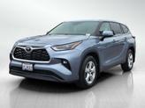Thumbnail of 2022 Moon Dust Toyota Highlander
