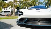 Thumbnail of 2021 Silica White McLaren 765LT