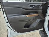 Thumbnail of 2023 Summit White GMC Acadia