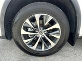 Thumbnail of 2022 White Lexus RX 350