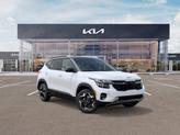 Thumbnail of 2025 White / Black Kia Seltos