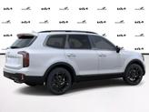 Thumbnail of 2025 White Pearl Kia Telluride
