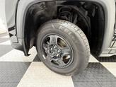 Thumbnail of 2021 Diamond Black Crystal Pearlcoat Jeep Compass