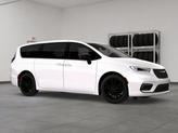 Thumbnail of 2026 Bright White Clearcoat Chrysler Pacifica