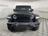 Thumbnail of 2025 Black Clearcoat Jeep Wrangler