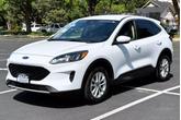 Thumbnail of 2020 Oxford White Ford Escape