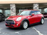 Photo of 2015 Red MINI Hardtop